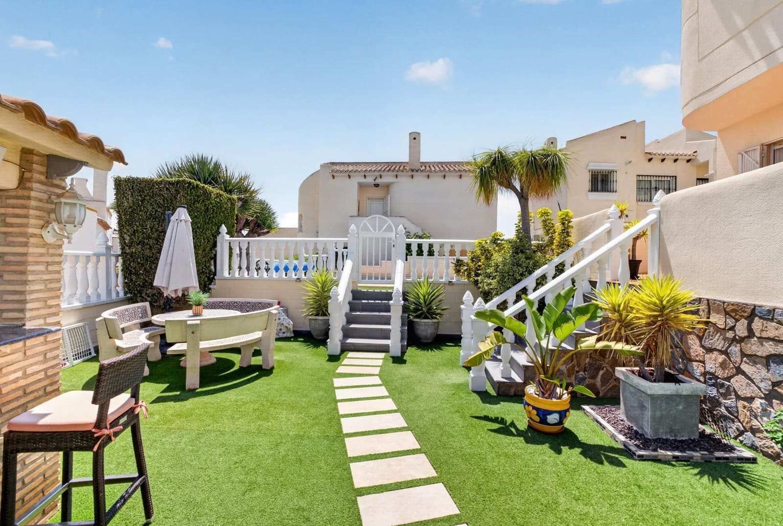 4 Zimmer Villa zu verkaufen in Orihuela Costa - 795.000 € (Ref: 10032873)