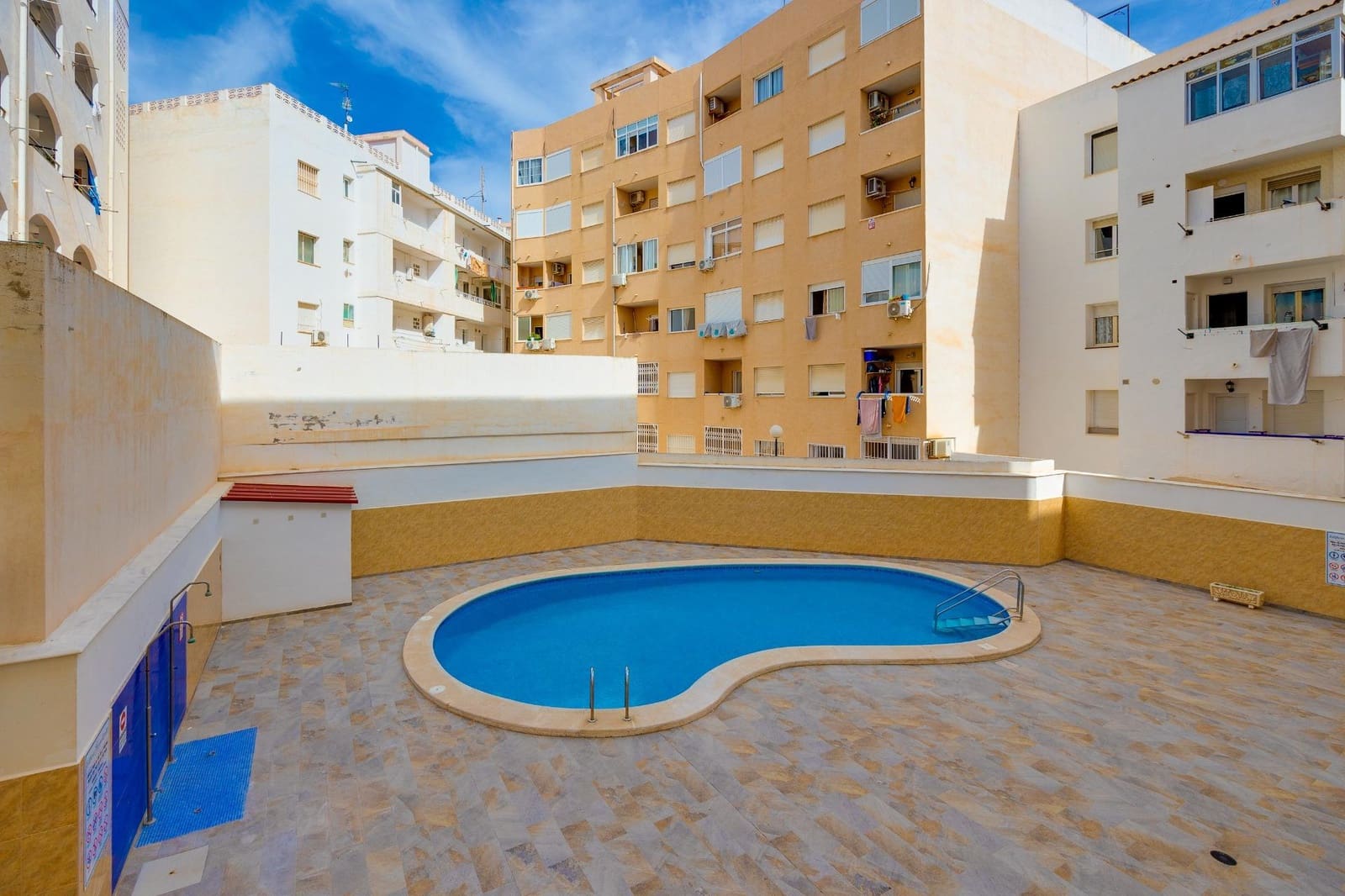 3 quarto Apartamento para venda em Torrevieja - 199 000 € (Ref: 10032874)