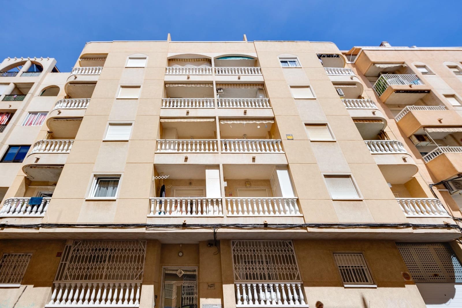 3 quarto Apartamento para venda em Torrevieja - 199 000 € (Ref: 10032874)