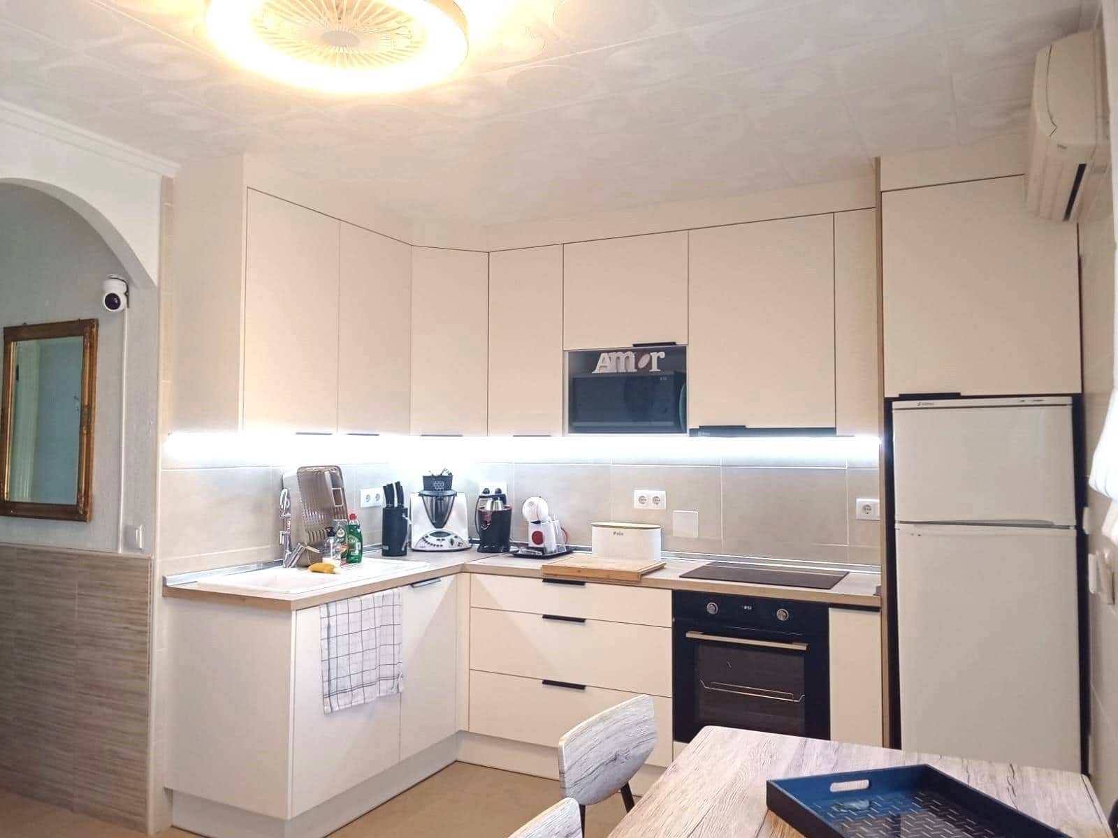 2 bedroom Bungalow for sale in Torrevieja with garage - € 149,000 (Ref: 10032877)
