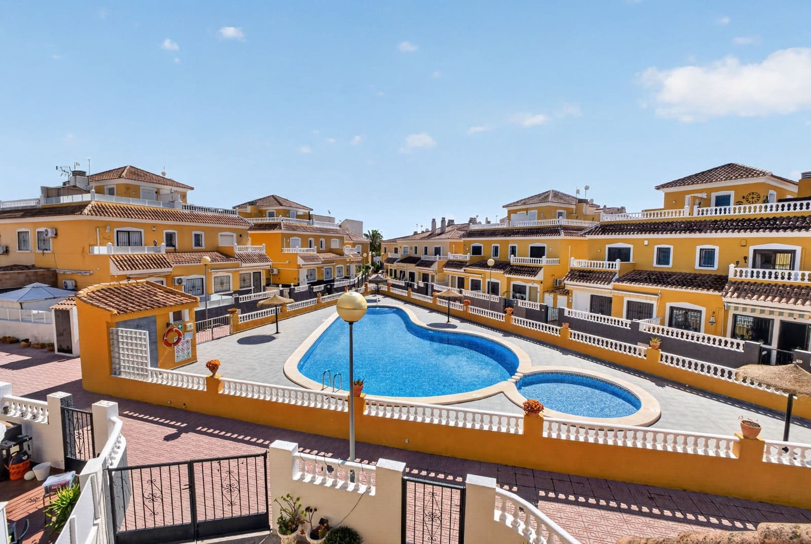 3 chambre Appartement à vendre à Playa Flamenca - 269 000 € (Ref: 10032890)