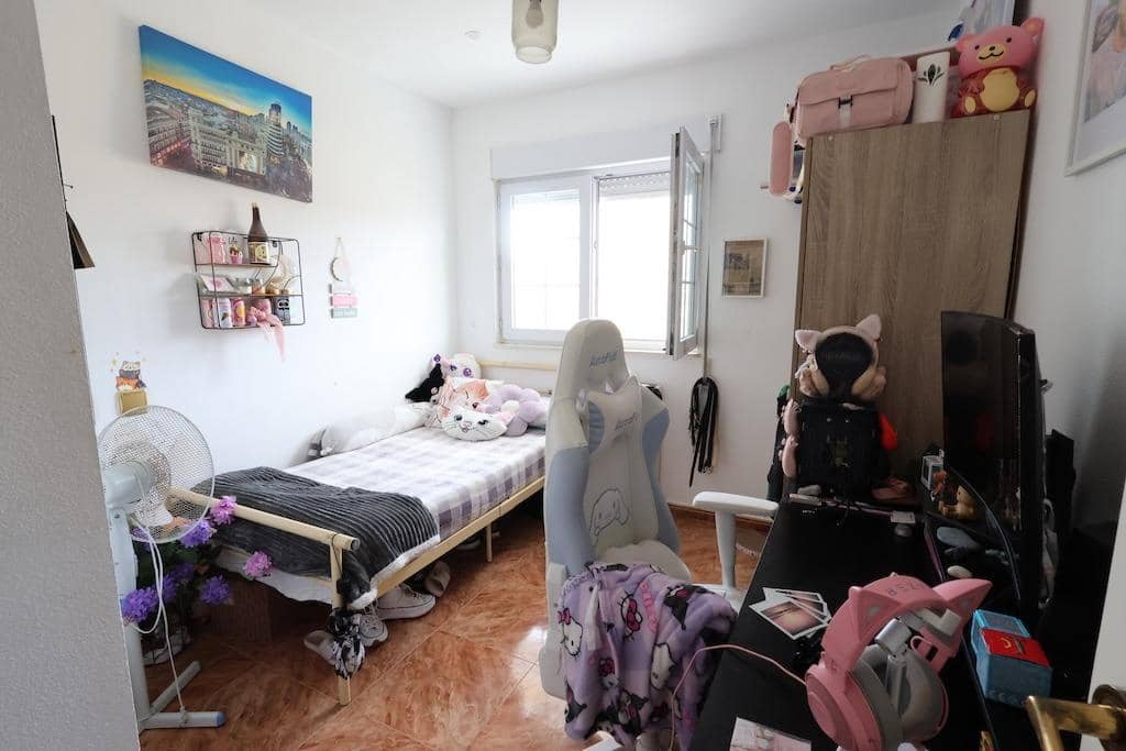 3 sypialnia Penthouse na sprzedaż w Torrevieja - 275 000 € (Ref: 10032897)