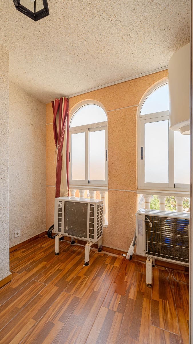 2 sypialnia Apartament na sprzedaż w Torrevieja - 154 900 € (Ref: 10032901)