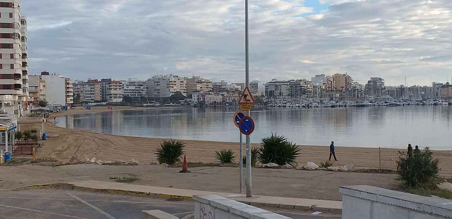 2 soverom Leilighet til salgs i Torrevieja - € 115 000 (Ref: 10032902)