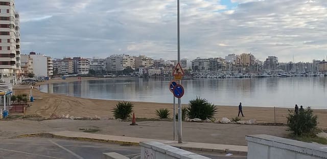 2 soverom Leilighet til salgs i Playa del Acequión, Torrevieja - € 115 000 (Ref: 10032902)