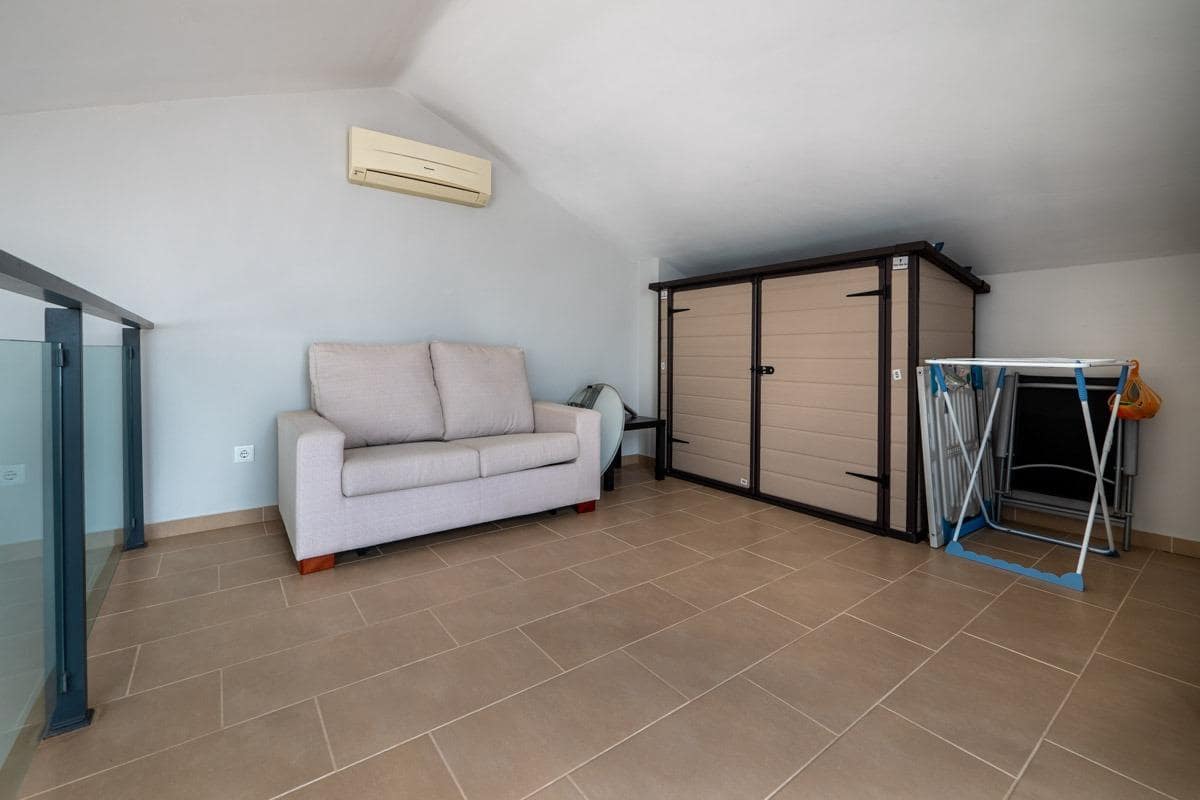 2 quarto Penthouse para venda em Orihuela Costa - 249 000 € (Ref: 10032914)