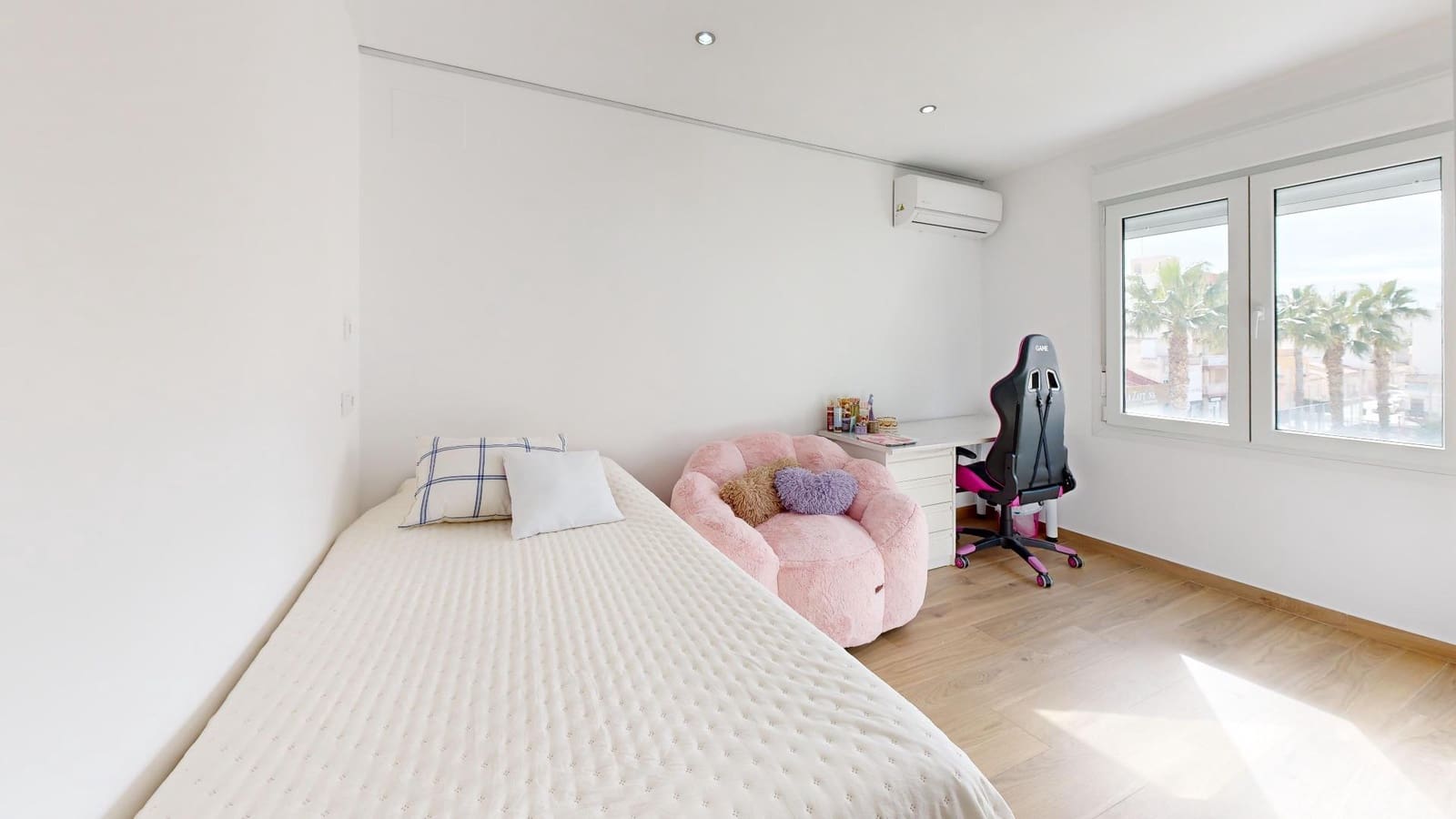 3 soverom Leilighet til salgs i Torrevieja - € 185 000 (Ref: 10032917)