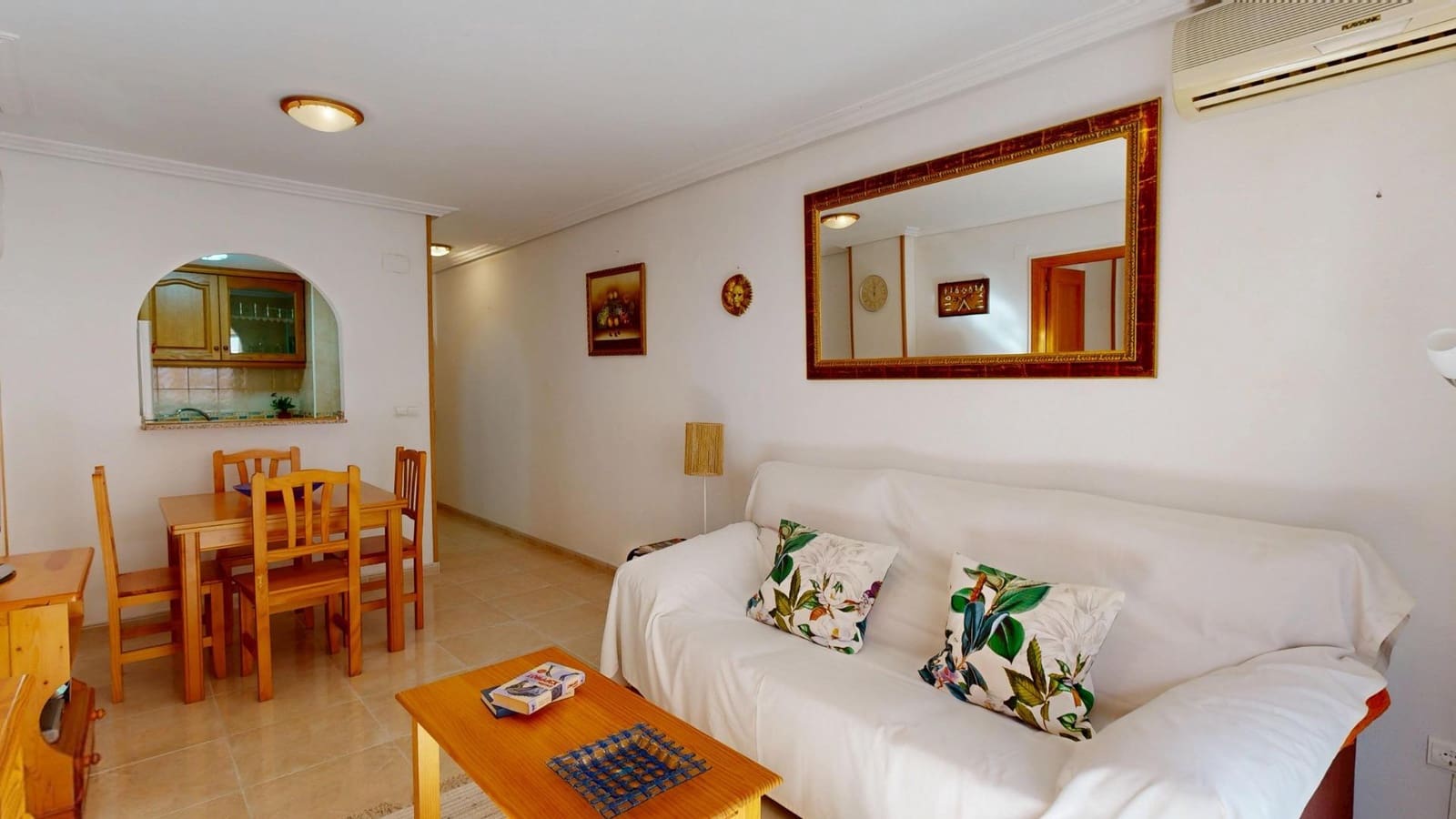 2 Zimmer Apartment zu verkaufen in Torrevieja - 144.900 € (Ref: 10032919)