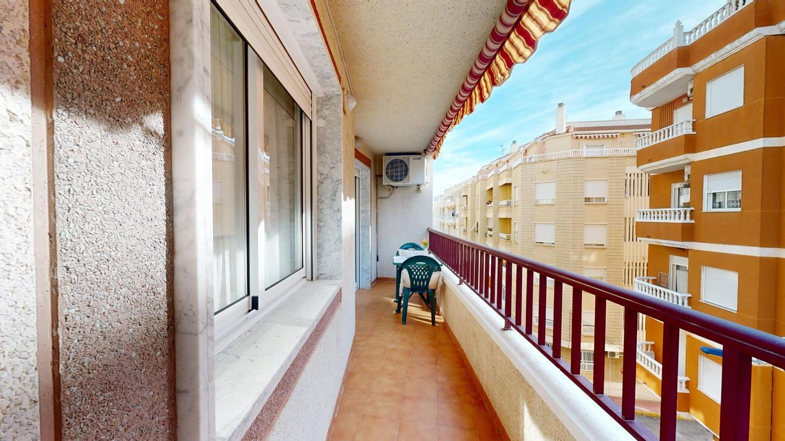 2 Zimmer Apartment zu verkaufen in Torrevieja - 144.900 € (Ref: 10032919)