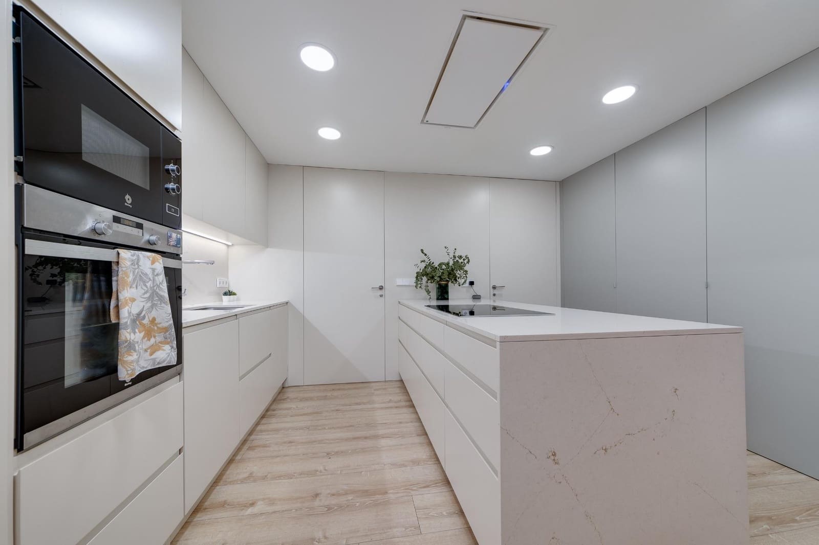 4 sypialnia Apartament na sprzedaż w Torrevieja - 399 000 € (Ref: 10032921)