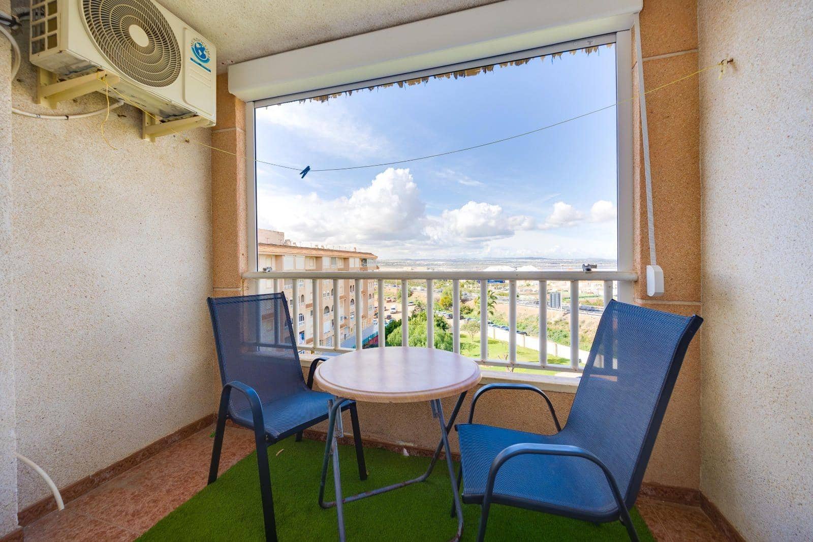 2 Zimmer Penthouse zu verkaufen in Torrevieja - 149.969 € (Ref: 10032942)
