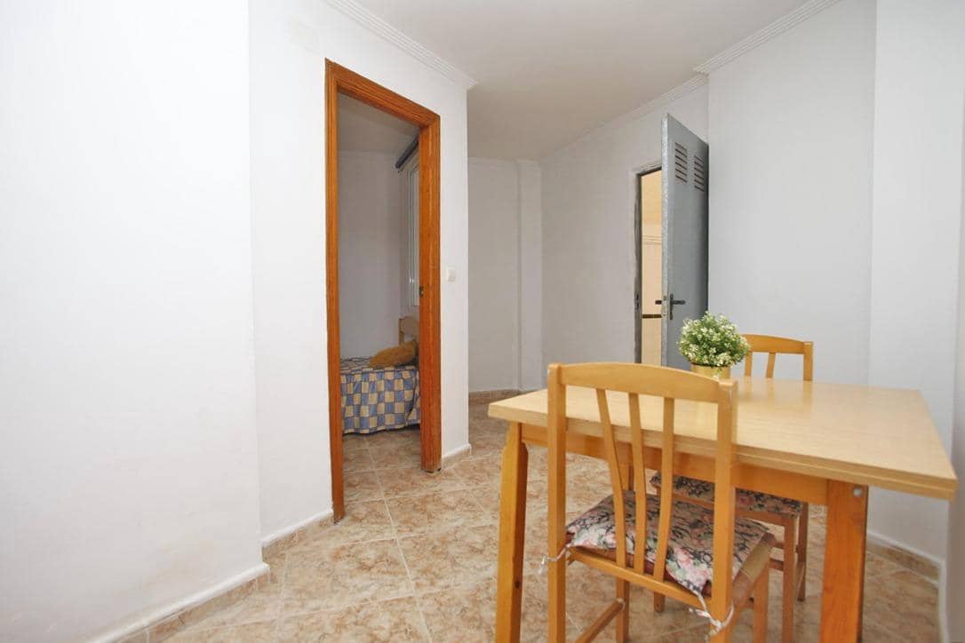 4 makuuhuone Huoneisto myytävänä paikassa Torrevieja - 144 990 € (Ref: 10032950)