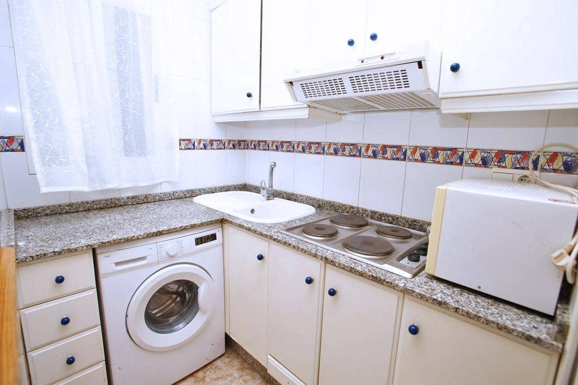 4 makuuhuone Huoneisto myytävänä paikassa Torrevieja - 144 990 € (Ref: 10032950)