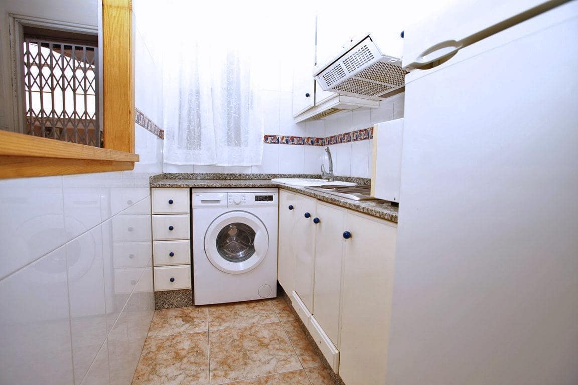 4 makuuhuone Huoneisto myytävänä paikassa Torrevieja - 144 990 € (Ref: 10032950)