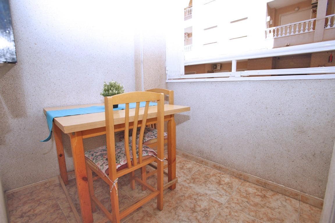 4 makuuhuone Huoneisto myytävänä paikassa Torrevieja - 144 990 € (Ref: 10032950)