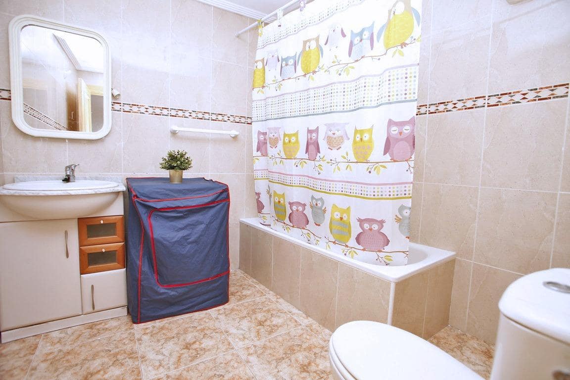 4 makuuhuone Huoneisto myytävänä paikassa Torrevieja - 144 990 € (Ref: 10032950)