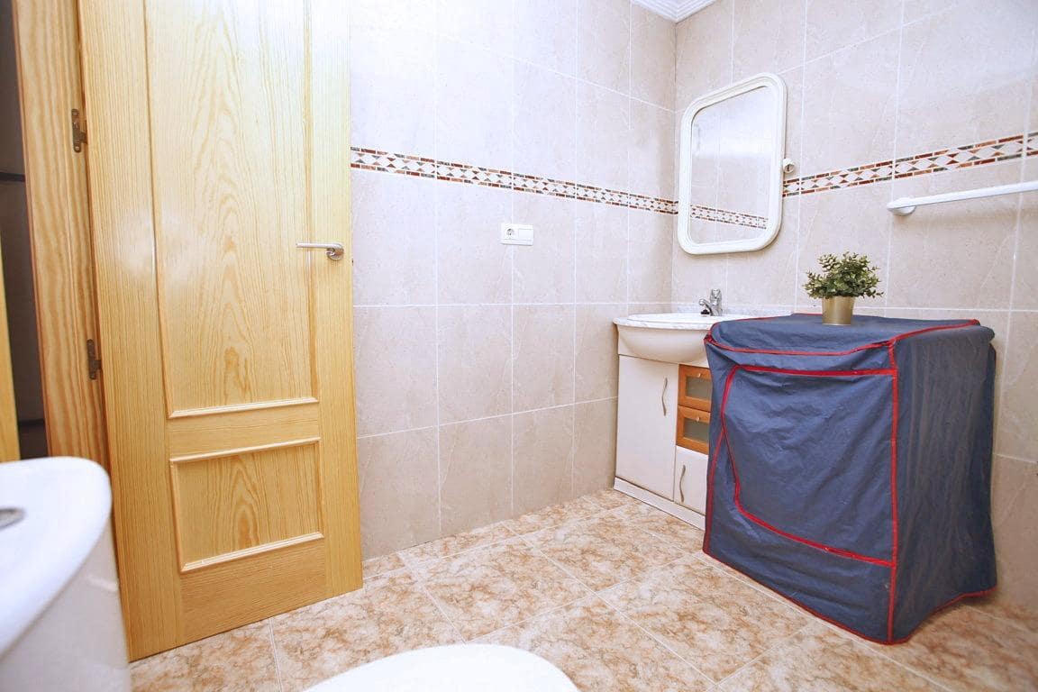 4 makuuhuone Huoneisto myytävänä paikassa Torrevieja - 144 990 € (Ref: 10032950)
