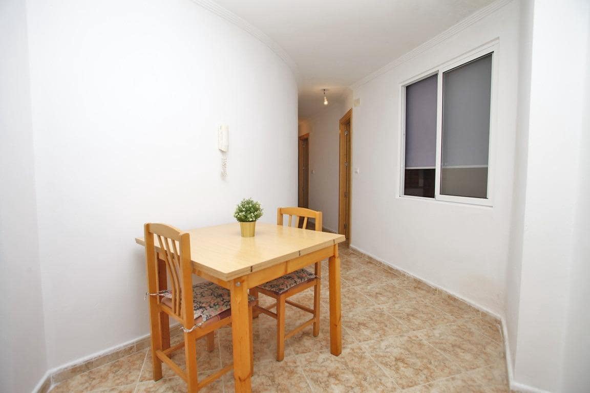 4 makuuhuone Huoneisto myytävänä paikassa Torrevieja - 144 990 € (Ref: 10032950)