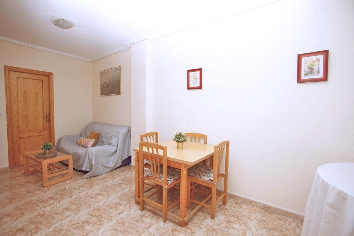 4 makuuhuone Huoneisto myytävänä paikassa Torrevieja - 144 990 € (Ref: 10032950)