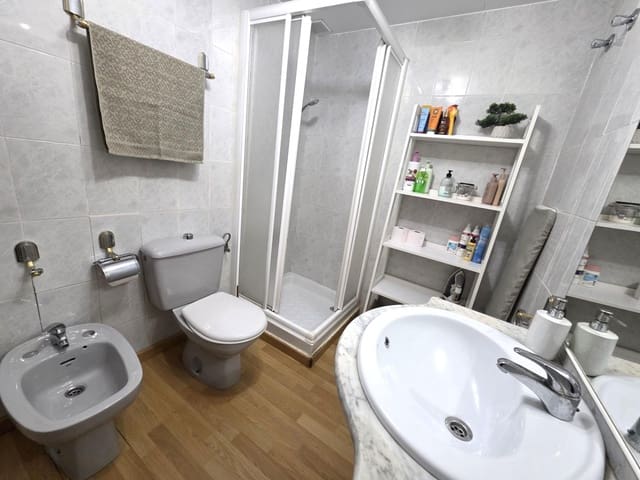 Leilighet til salgs i Playa del Cura, Torrevieja - € 108 900 (Ref: 10032952)