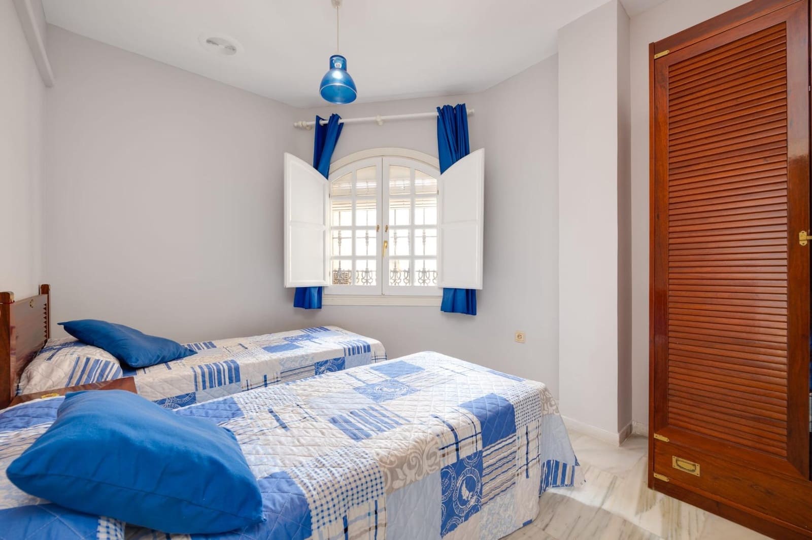 2 Zimmer Apartment zu verkaufen in Torrevieja - 234.000 € (Ref: 10032959)