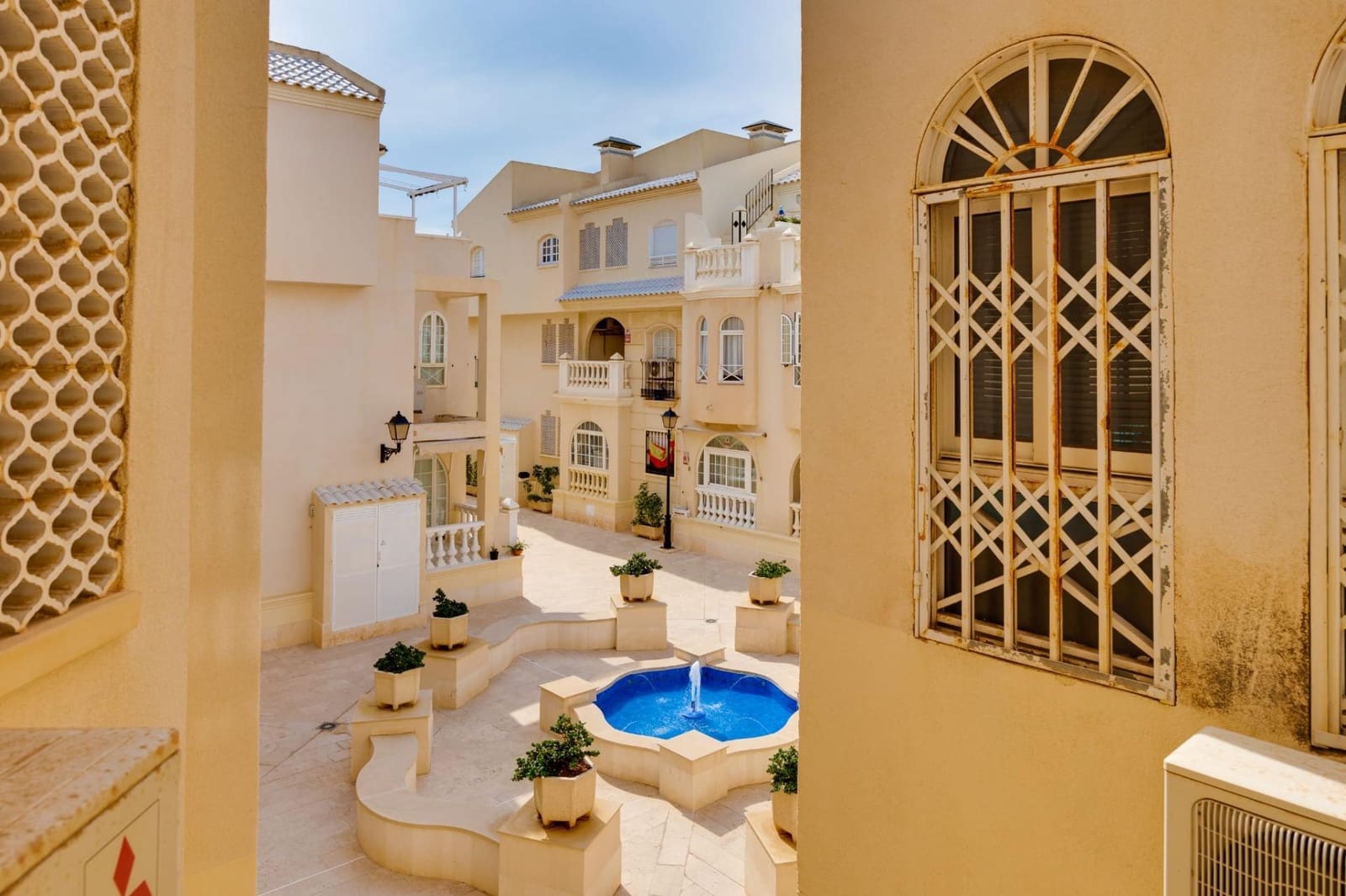 2 Zimmer Apartment zu verkaufen in Torrevieja - 234.000 € (Ref: 10032959)