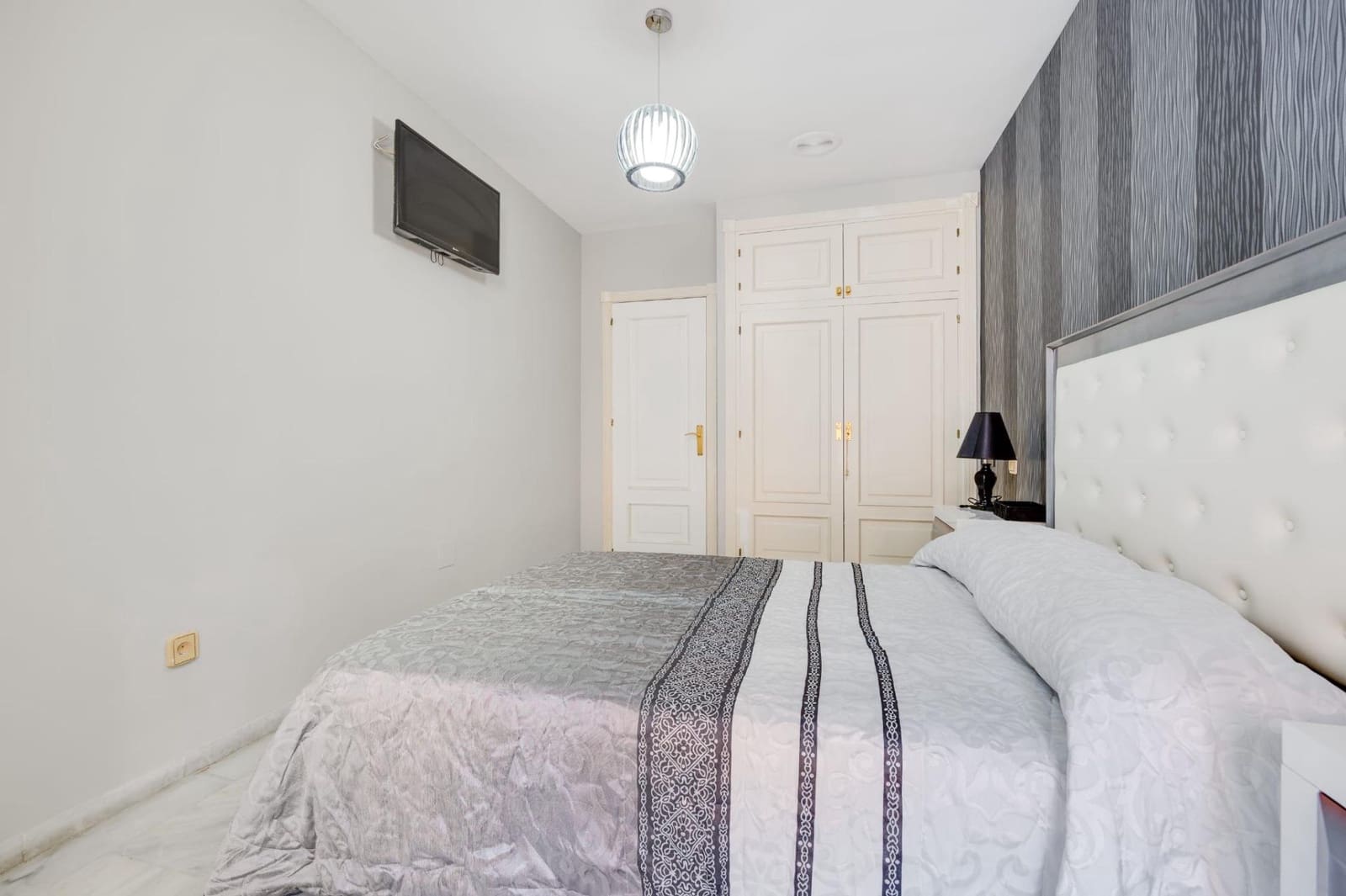 2 Zimmer Apartment zu verkaufen in Torrevieja - 234.000 € (Ref: 10032959)