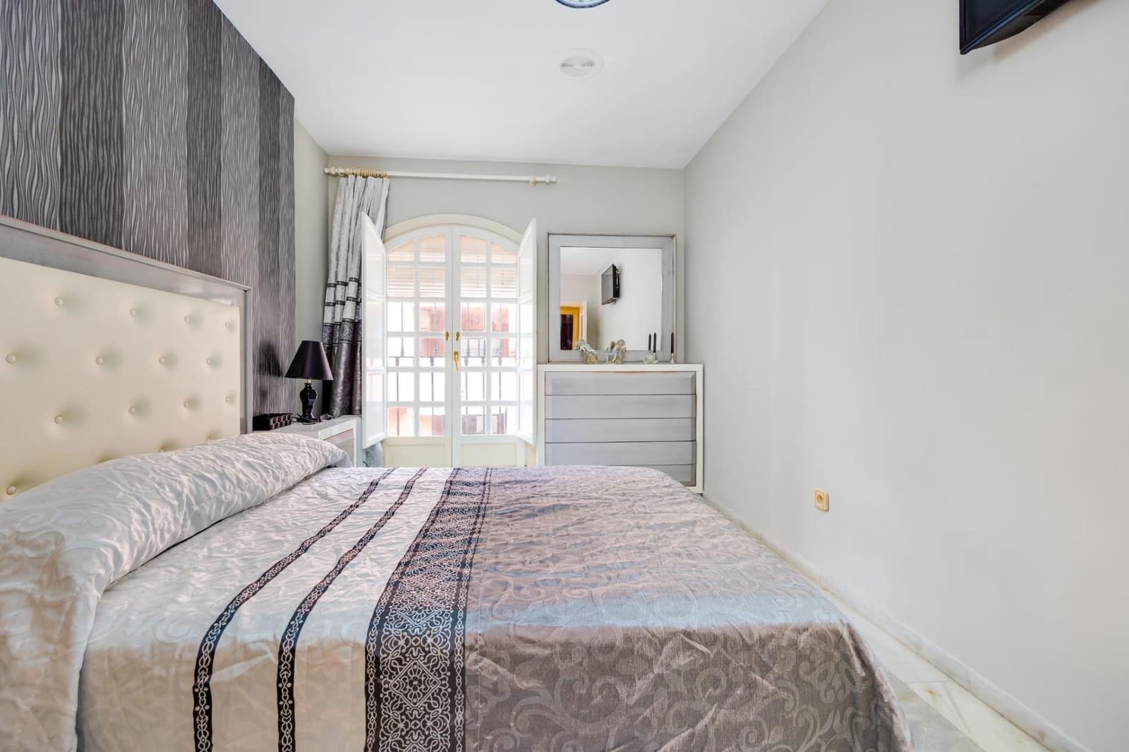 2 Zimmer Apartment zu verkaufen in Torrevieja - 234.000 € (Ref: 10032959)