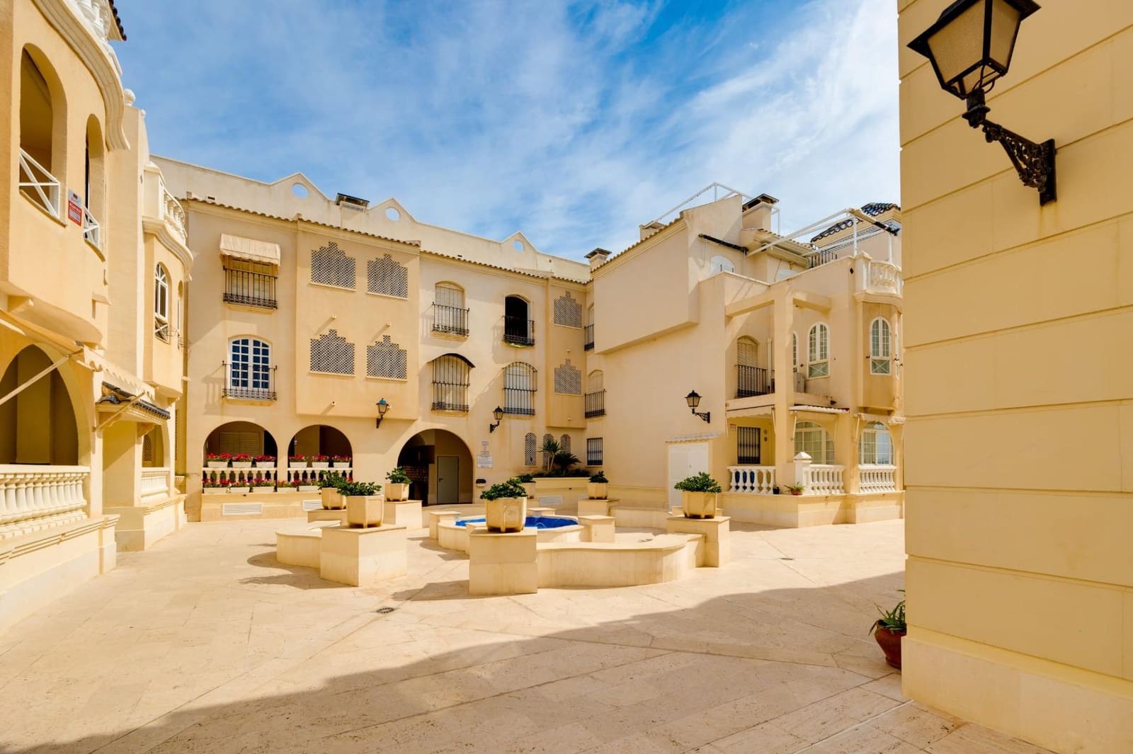 2 Zimmer Apartment zu verkaufen in Torrevieja - 234.000 € (Ref: 10032959)