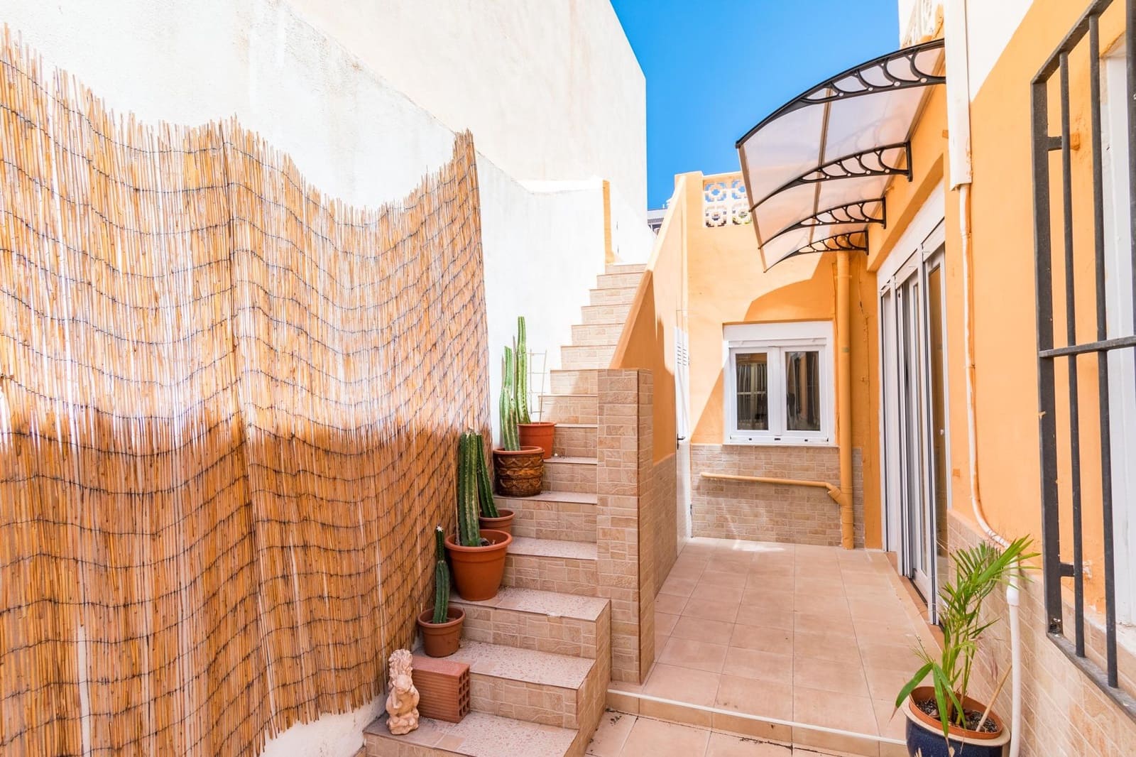 4 sypialnia Willa na sprzedaż w Torrevieja - 229 000 € (Ref: 10032960)