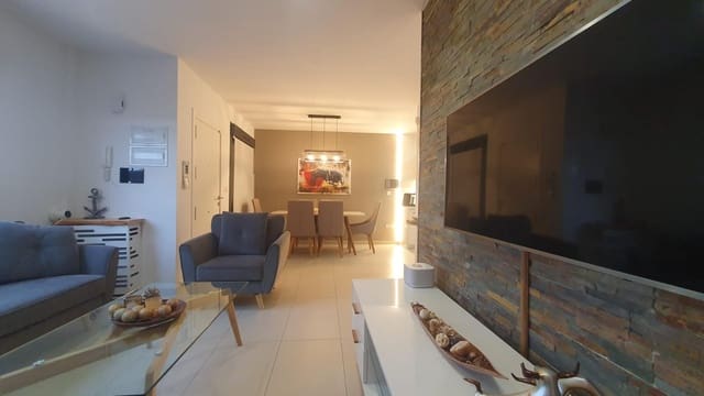 3 slaapkamer Villa te koop in Cabo Roig, Orihuela - € 330.000 (Ref: 10032964)