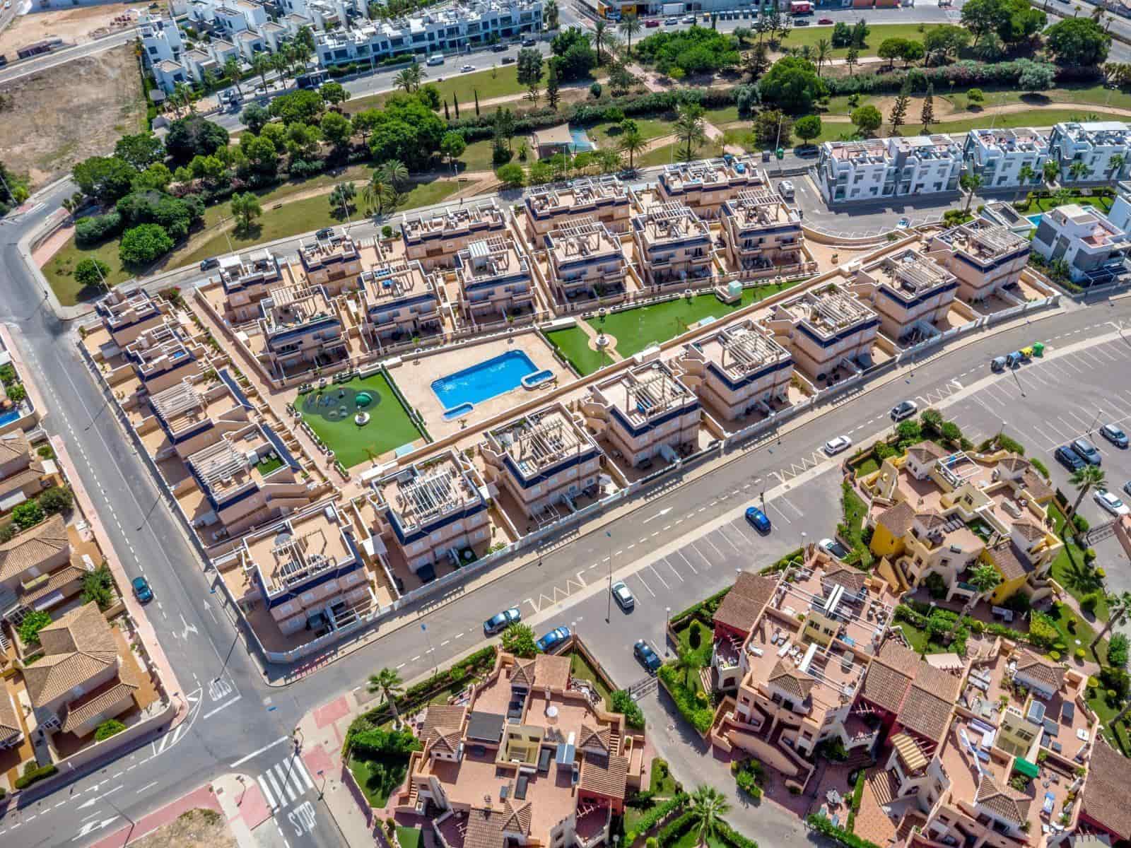 3 sovrum Hus till salu i Torrevieja - 349 000 € (Ref: 10032967)