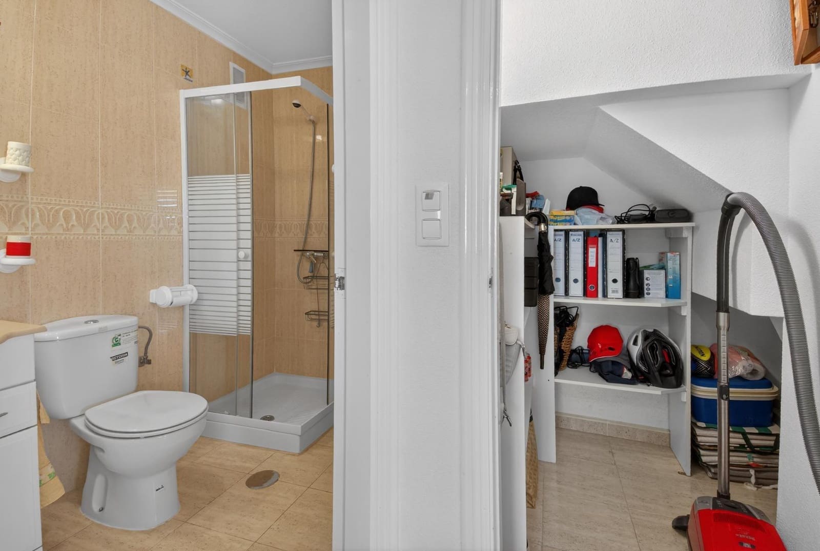 2 makuuhuone Omakotitalo myytävänä paikassa Orihuela Costa - 299 000 € (Ref: 10032969)