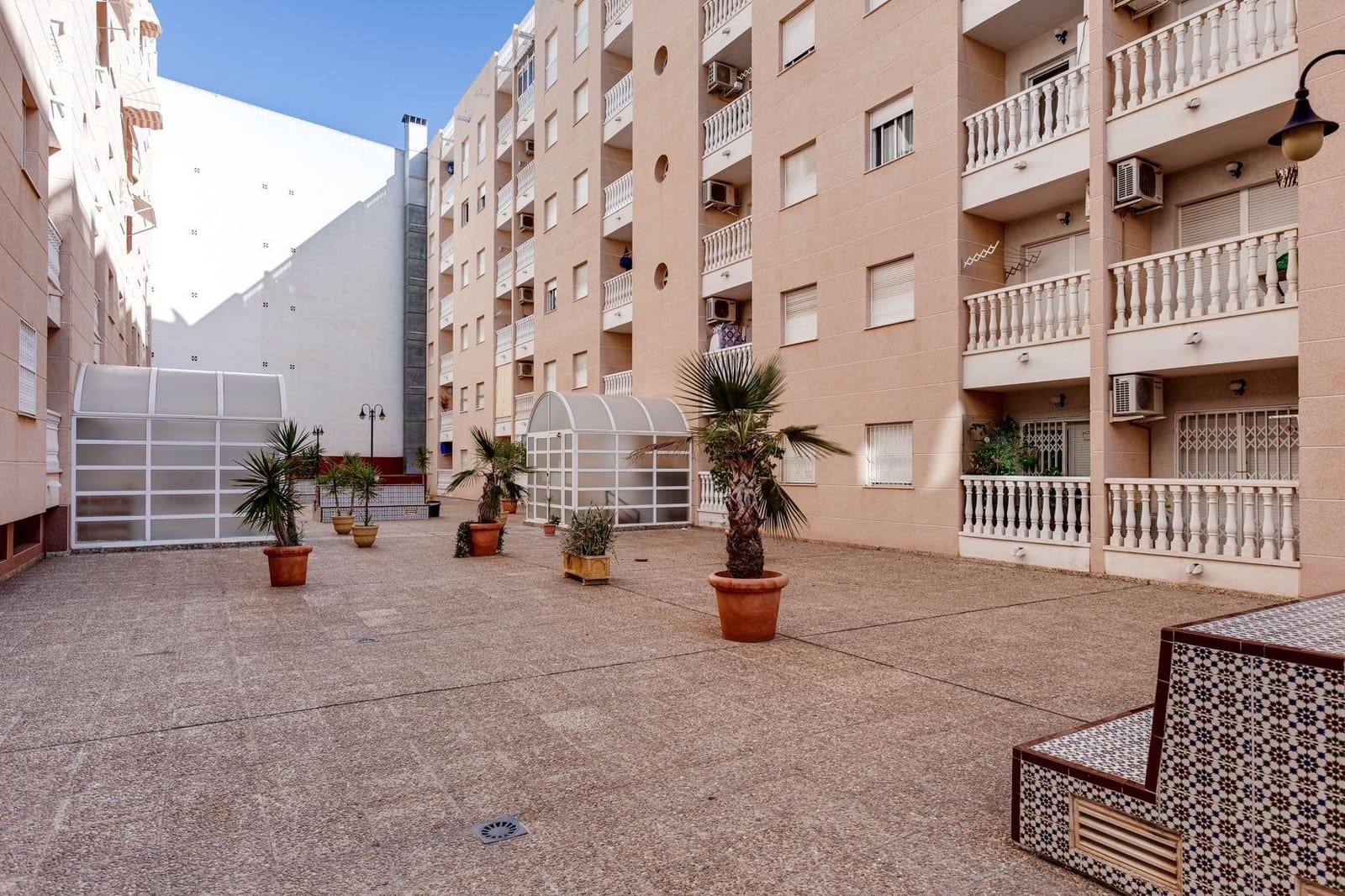 2 sypialnia Apartament na sprzedaż w Torrevieja - 139 900 € (Ref: 10032974)