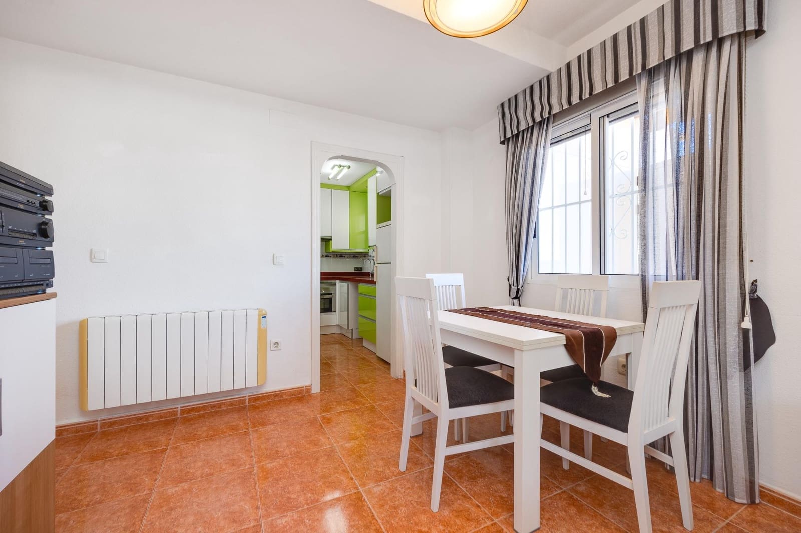 3 chambre Penthouse à vendre à Torrevieja - 225 000 € (Ref: 10032978)