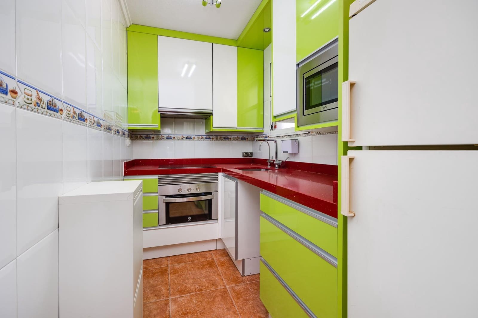 3 chambre Penthouse à vendre à Torrevieja - 225 000 € (Ref: 10032978)