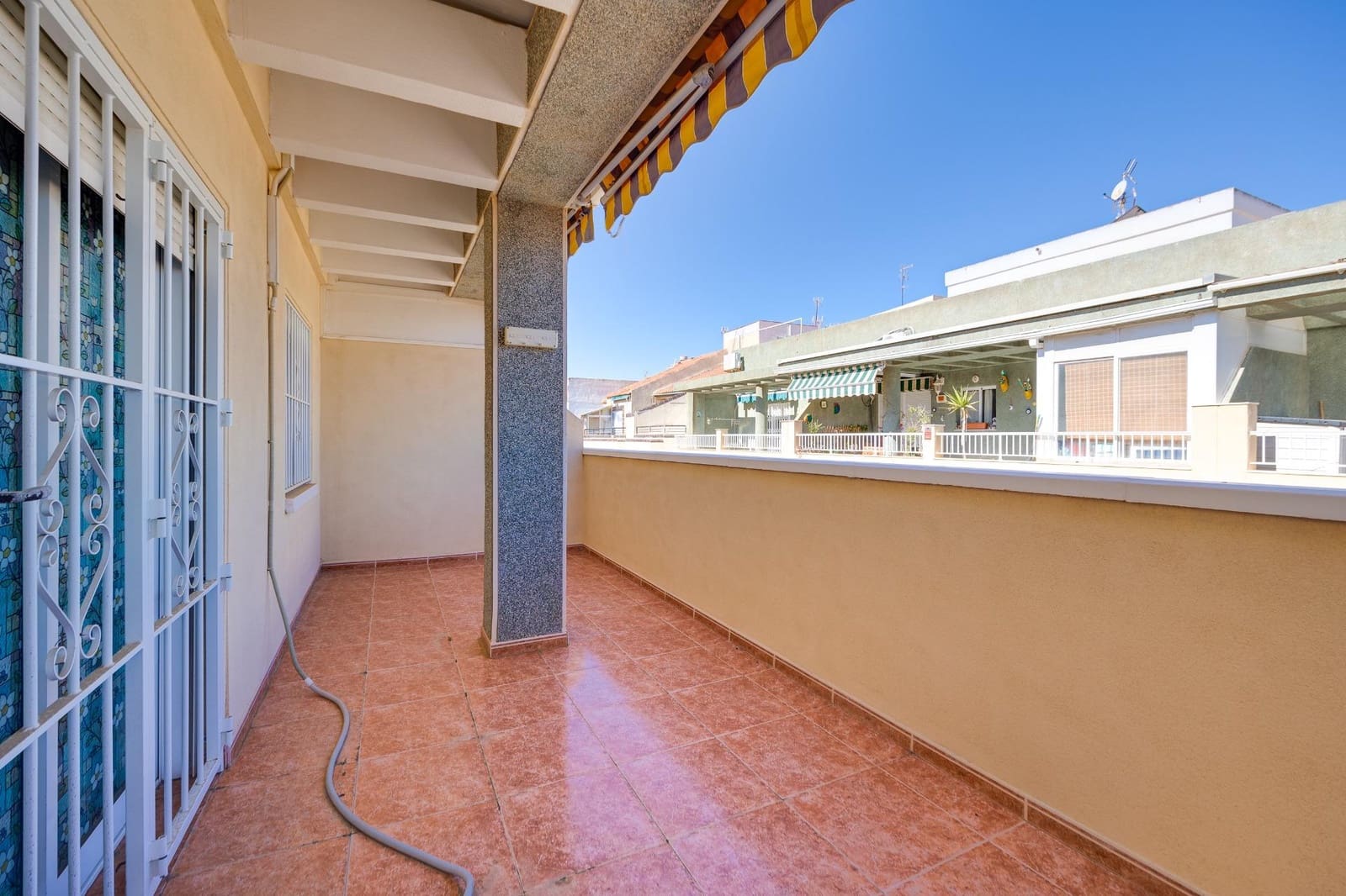 3 chambre Penthouse à vendre à Torrevieja - 225 000 € (Ref: 10032978)
