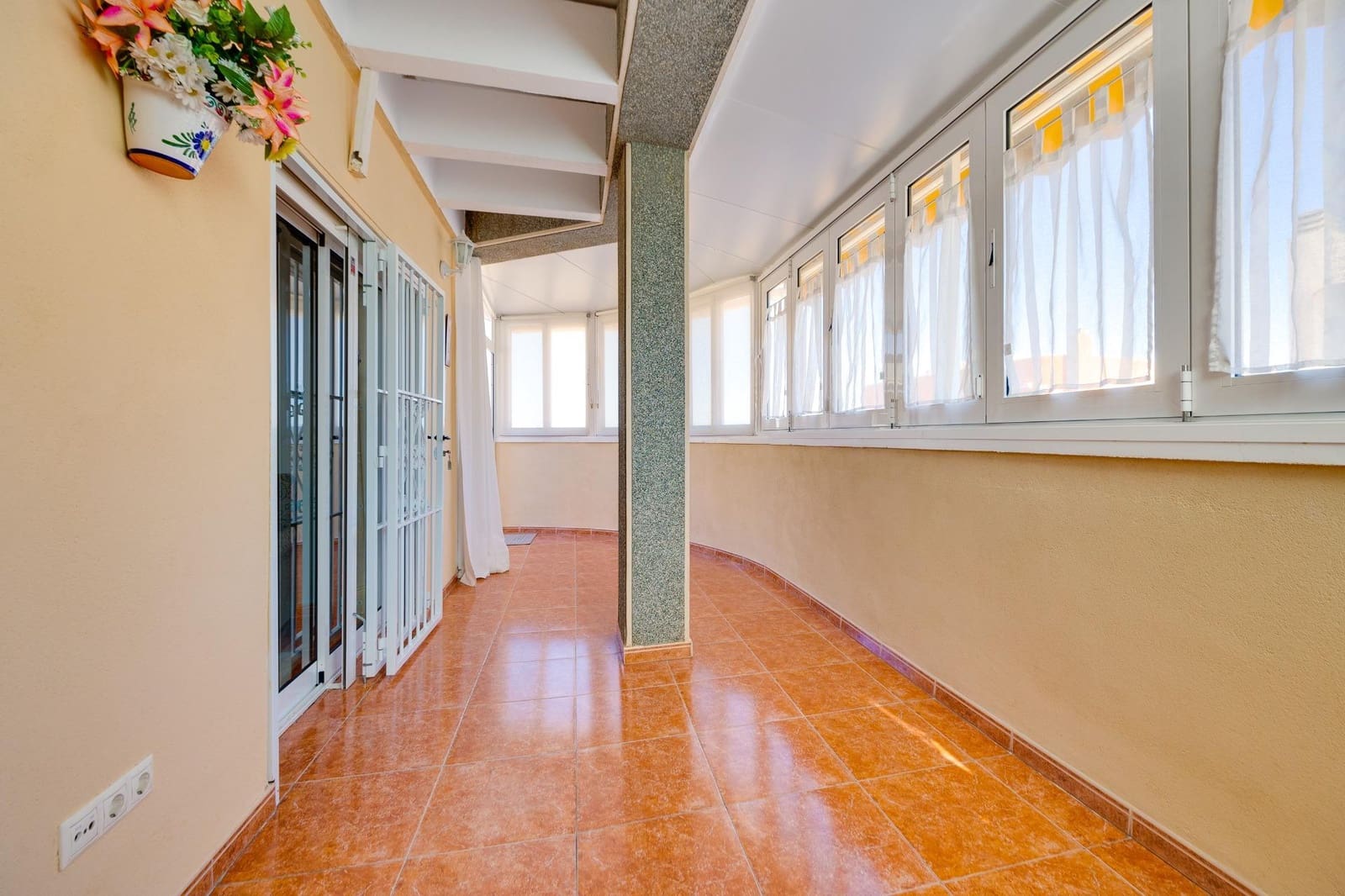 3 chambre Penthouse à vendre à Torrevieja - 225 000 € (Ref: 10032978)
