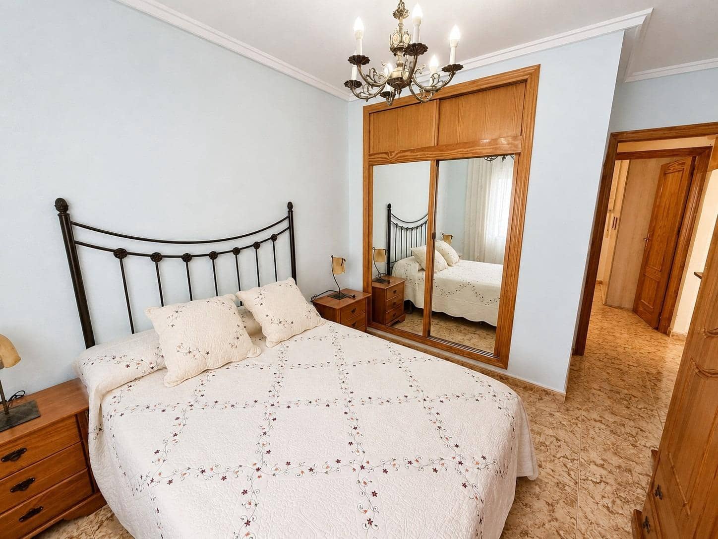 2 makuuhuone Huoneisto myytävänä paikassa Torrevieja - 129 900 € (Ref: 10032989)