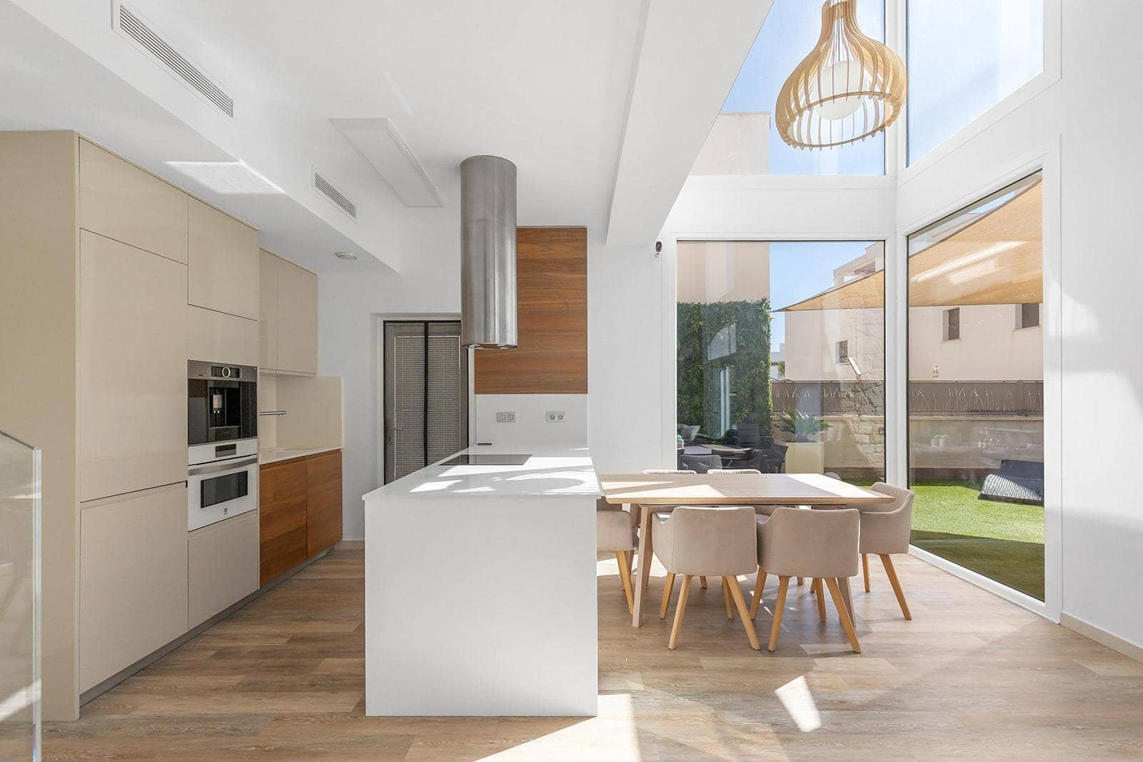 3 slaapkamer Villa te koop in Pueblo Bravo - € 460.000 (Ref: 10032997)