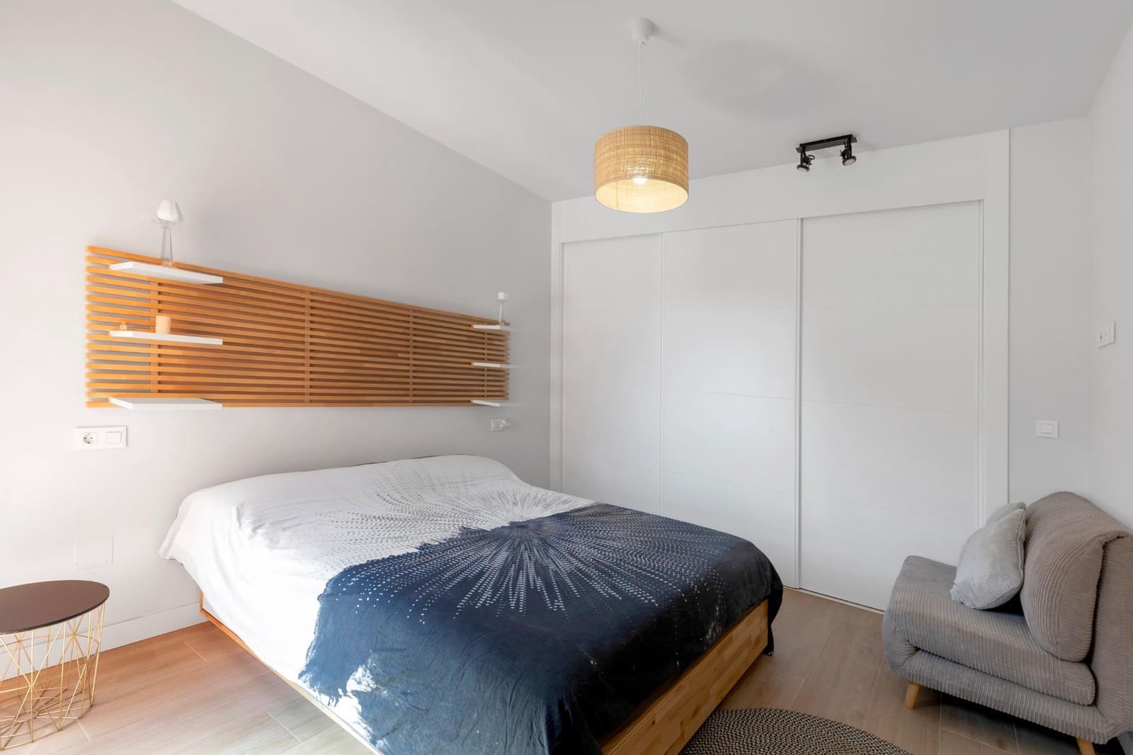 2 bedroom Apartment for sale in Filipinas - € 275,000 (Ref: 10032999)