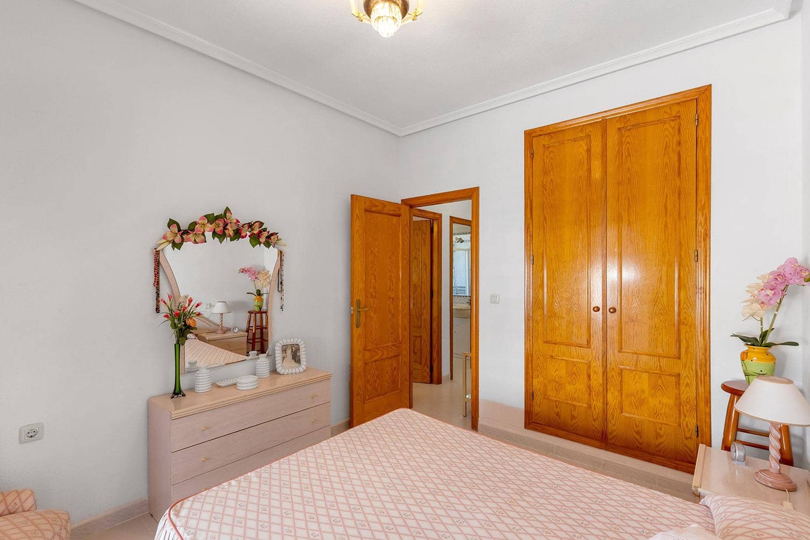 Bungalow de 2 habitaciones en La Mata en venta - 239.000 € (Ref: 10033005)