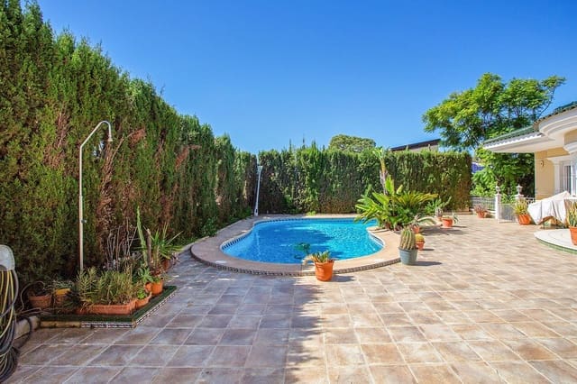 5 slaapkamer Villa te koop in El Chaparral - La Siesta - La Torreta, Torrevieja - € 730.000 (Ref: 10033008)