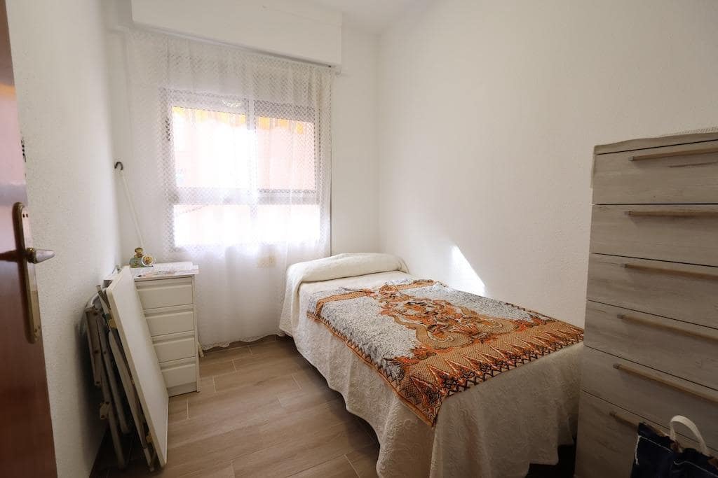 3 Zimmer Apartment zu verkaufen in Torrevieja - 160.000 € (Ref: 10033026)