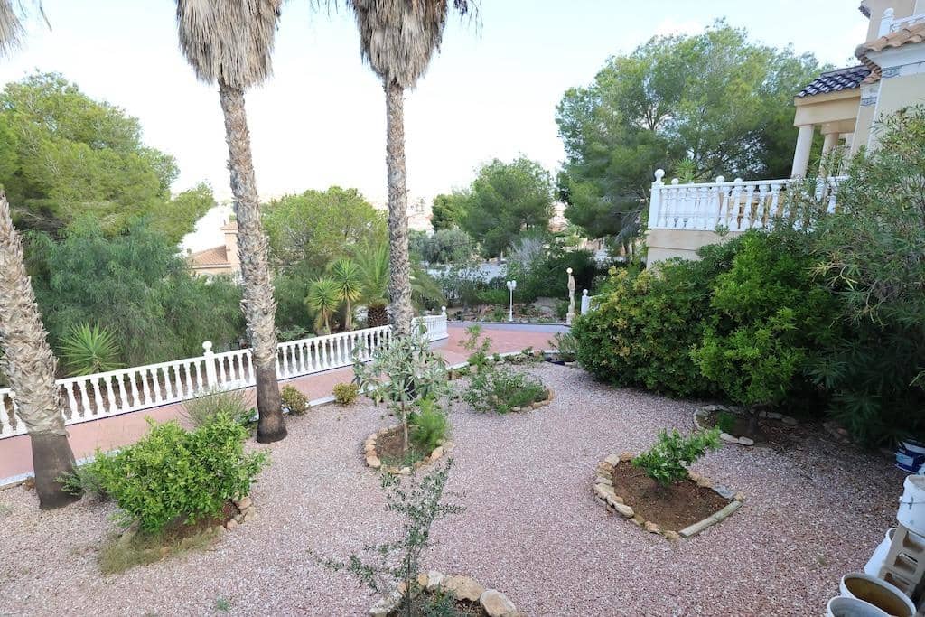 5 chambre Villa/Maison à vendre à Orihuela Costa - 830 000 € (Ref: 10033027)