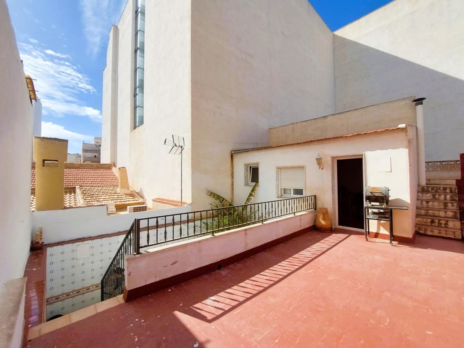 3 Zimmer Villa zu verkaufen in Torrevieja - 550.000 € (Ref: 10033038)