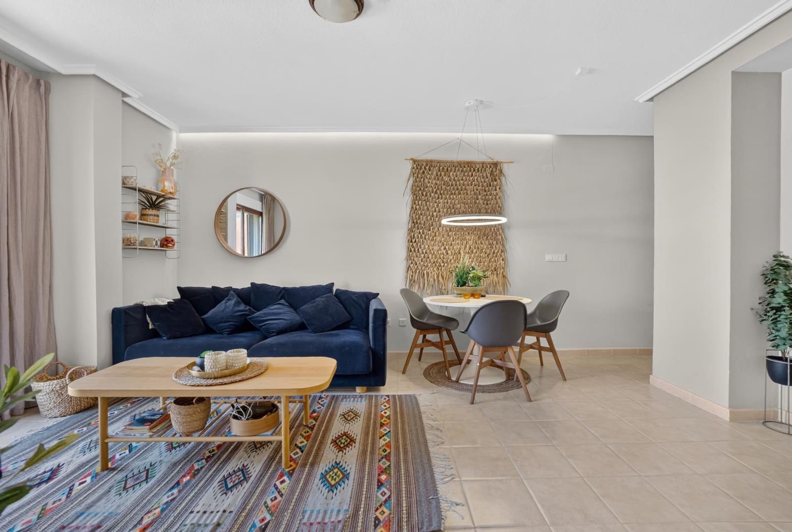 2 makuuhuone Kattohuoneisto myytävänä paikassa Torrevieja - 199 000 € (Ref: 10034439)