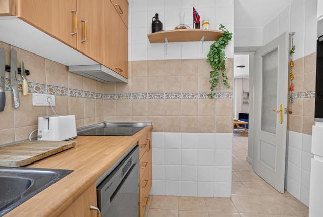 2 makuuhuone Kattohuoneisto myytävänä paikassa Los Frutales, Torrevieja - 199 000 € (Ref: 10034439)