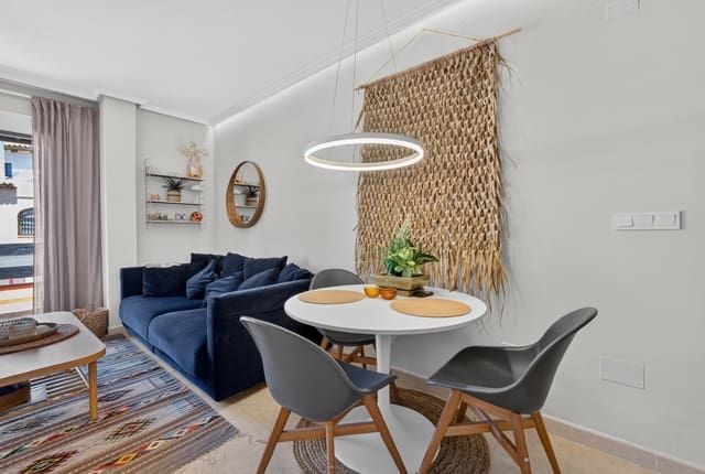 2 makuuhuone Kattohuoneisto myytävänä paikassa Los Frutales, Torrevieja - 199 000 € (Ref: 10034439)