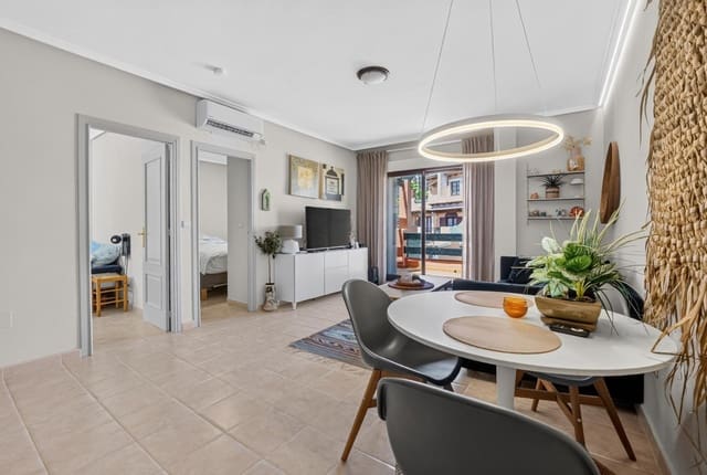 2 makuuhuone Kattohuoneisto myytävänä paikassa Los Frutales, Torrevieja - 199 000 € (Ref: 10034439)